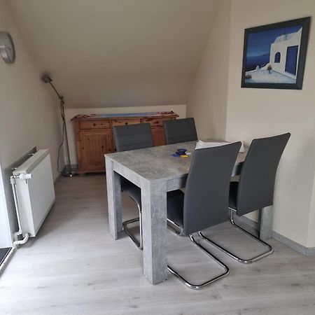 Ferienwohnungen Oeker - Whg 2 - Familiengerechte Fewo Mit 2 Sz, Nur Wenige Gehminuten Zum Hauptstrand Grömitz Exteriör bild